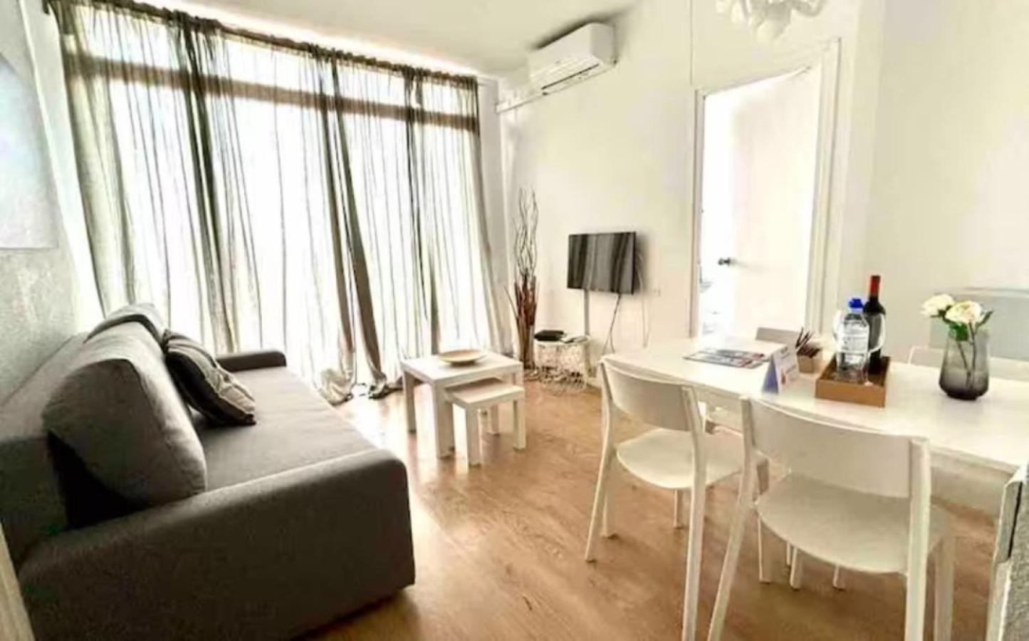 Sants Station Penthouse Apartment Barcelona Ngoại thất bức ảnh